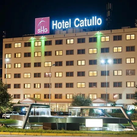 Hotel Ferretti Catullo 4*