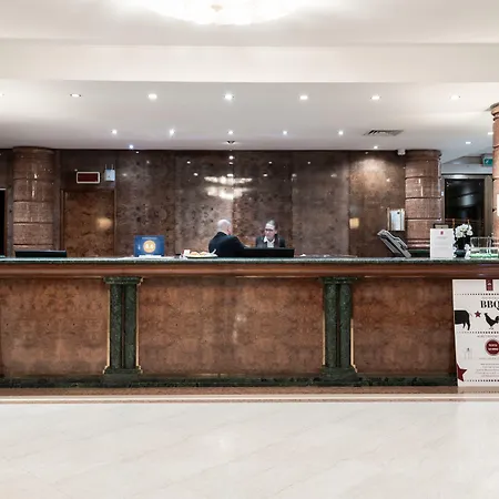Отель Ferretti Catullo 4*