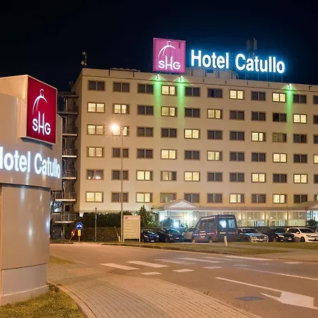 Отель Ferretti Catullo 4*