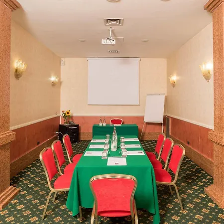Ferretti Catullo Отель 4*