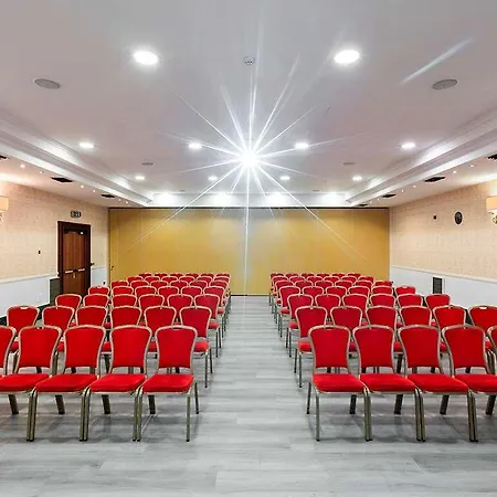 מלון Catullo 4*
