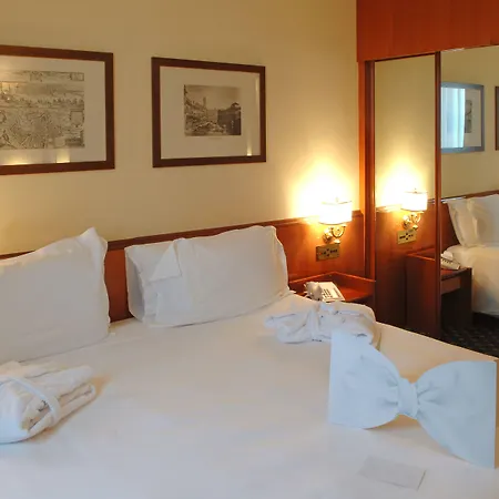 Ξενοδοχείο Ferretti Catullo Verona 4*