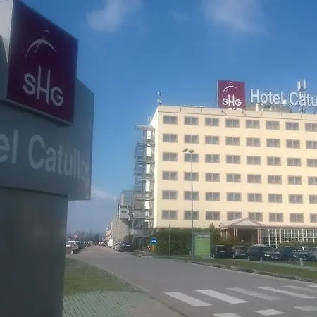 Catullo 4*