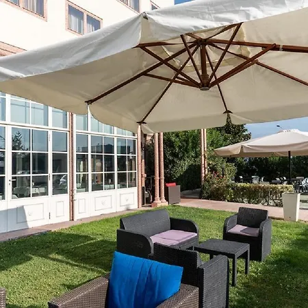 Hotel Catullo 4*